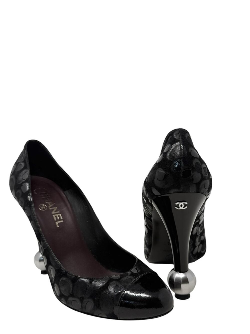 Chanel Interlocking CC Logo Suede Patent Leather Trim Black Pumps Size 40.5C